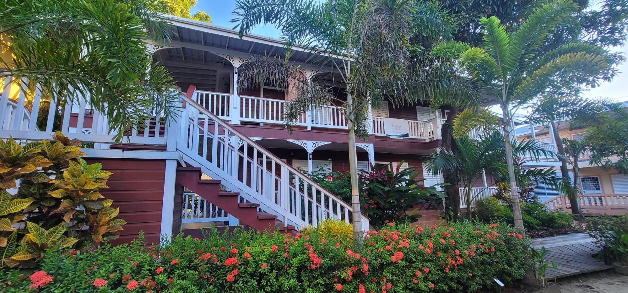 Hotel Alux House Placencia Exterior foto